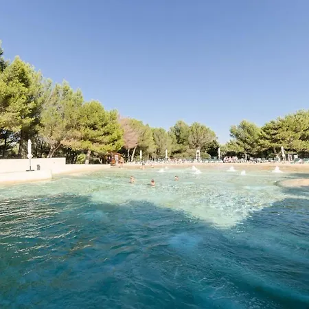 Apartment Les Maisons De Pont Royal En Provence - Maeva - Maison 3 Pieces 6 Personnes Climatise - Selection Mae-6421